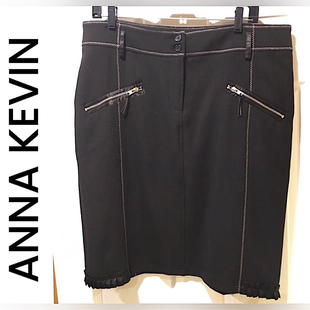 ✨Anna Kevin Skirts Size 18 & 16 available